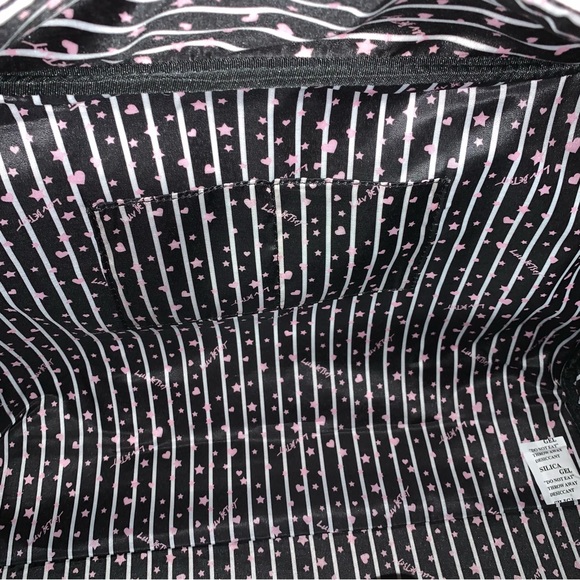 Betsey Johnson “Good Vibes” Weekender Travel Bag with Wristlet/Crossbody Bag - Picture 7 of 16